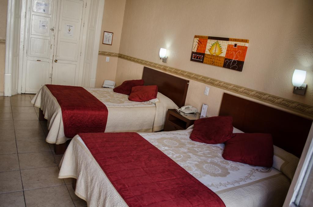 Hotel Posada Regis Guadalajara Extérieur photo