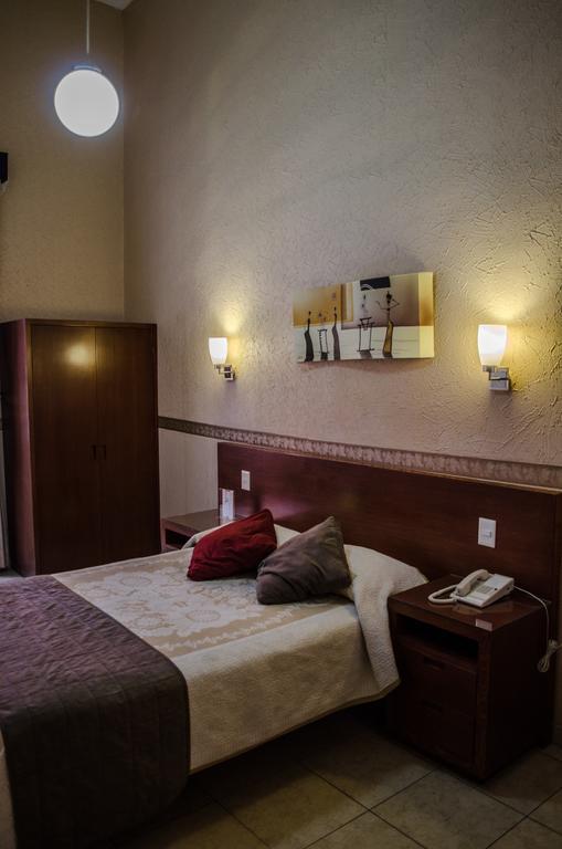 Hotel Posada Regis Guadalajara Extérieur photo